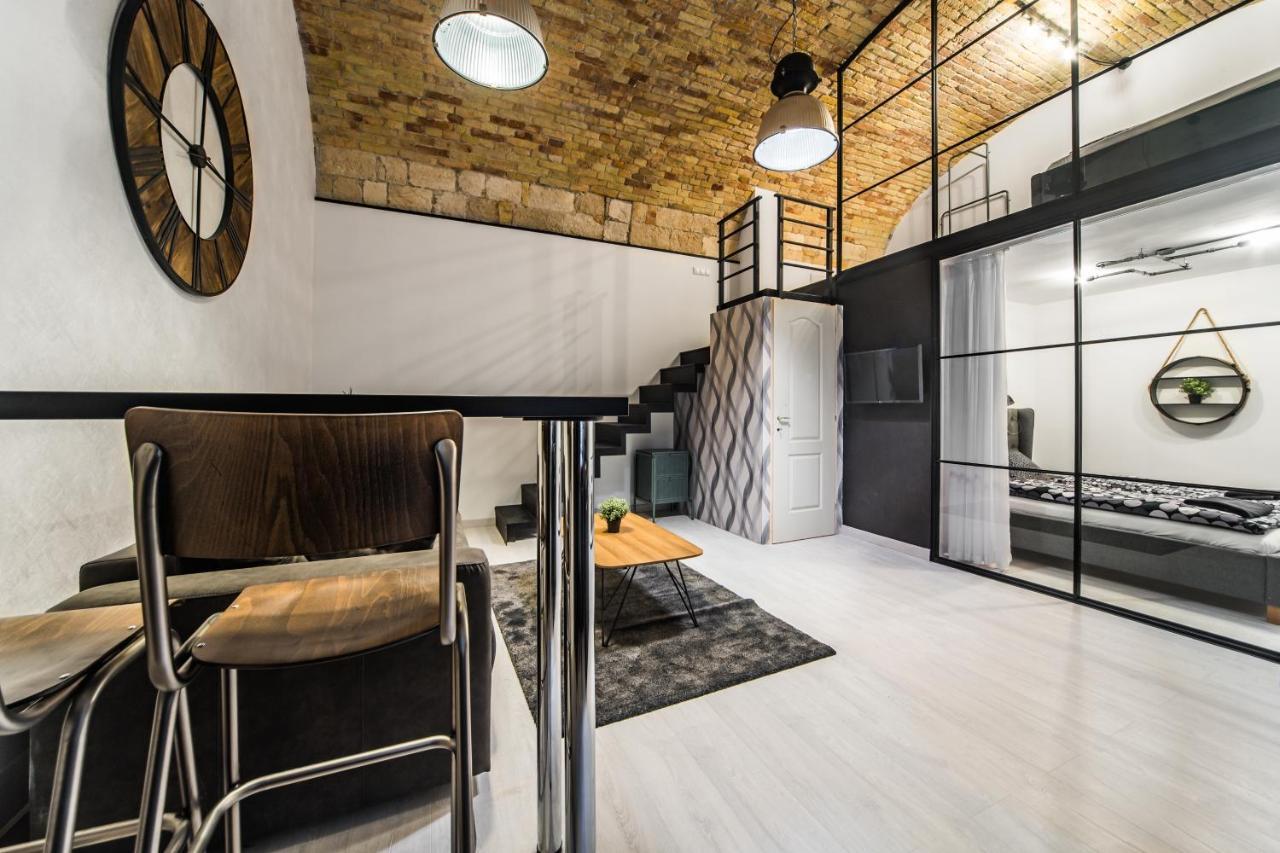 Spacious Loft In The Heart Of Downtown Βουδαπέστη Εξωτερικό φωτογραφία